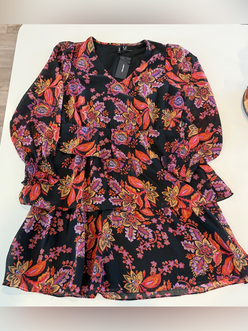 Vero Moda VMKara black floral tiered mini dress NWT size medium